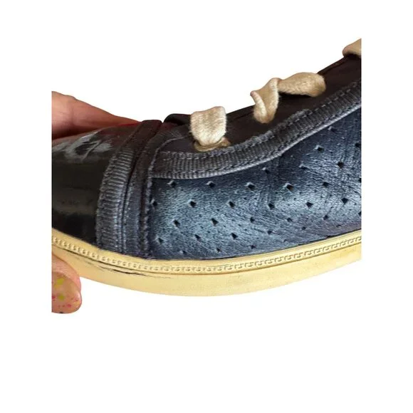 Salvatore Ferragamo Women’s Sneakers Navy Leather Gum Sole Dust Bag Italy 7.5 - Picture 14 of 16